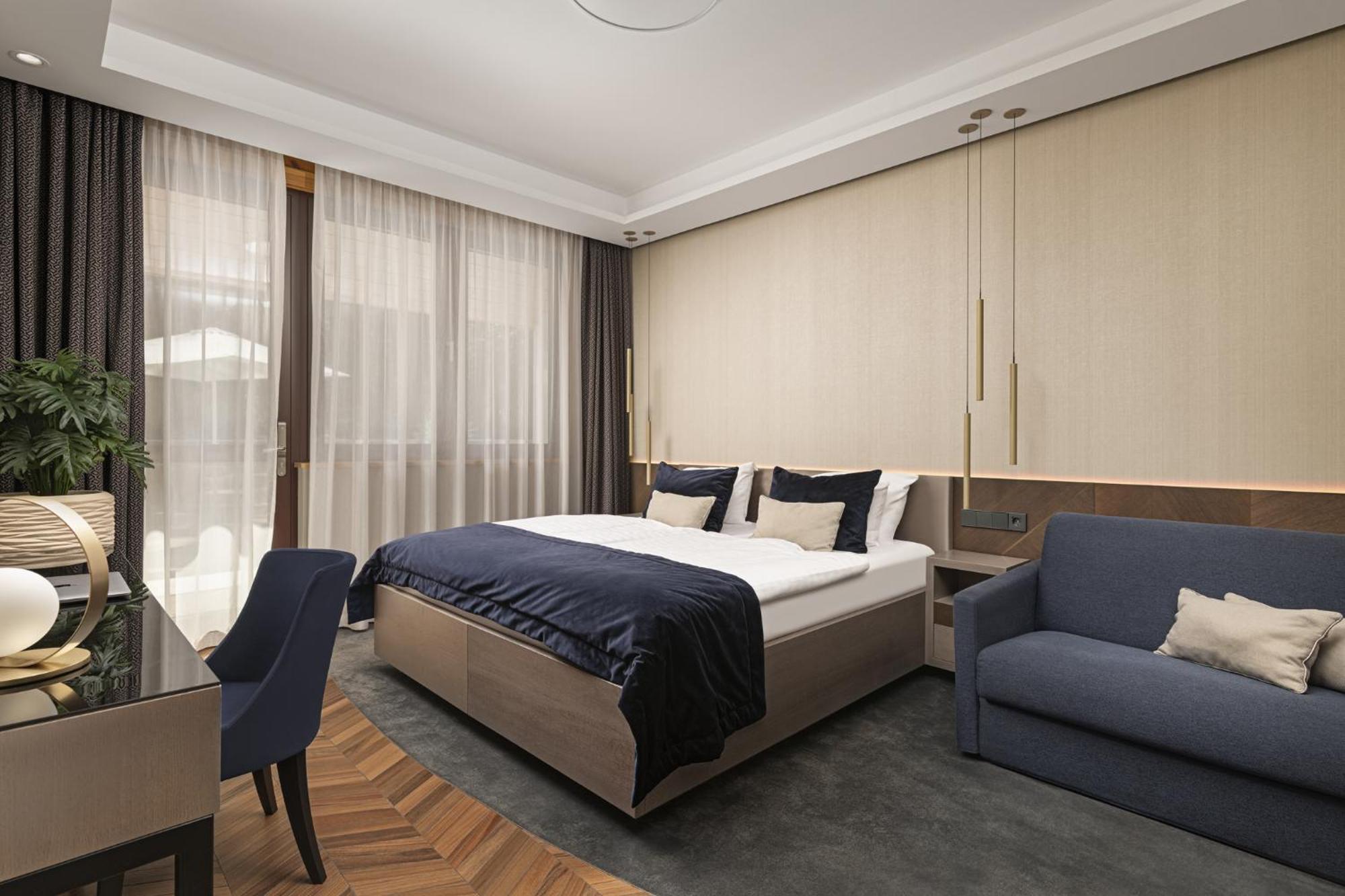 Avalon Resort & Spa 미슈콜츠 외부 사진