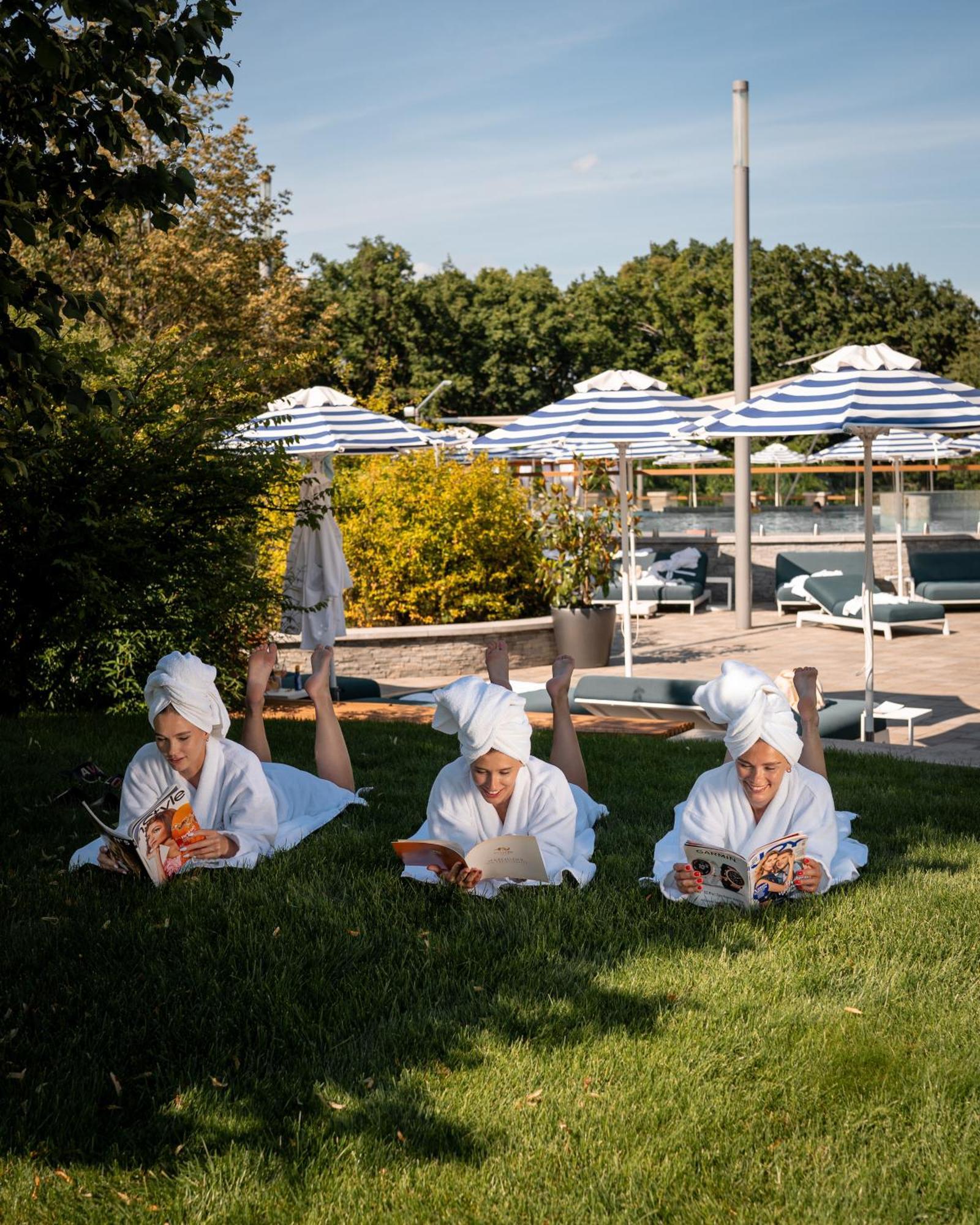 Avalon Resort & Spa 미슈콜츠 외부 사진